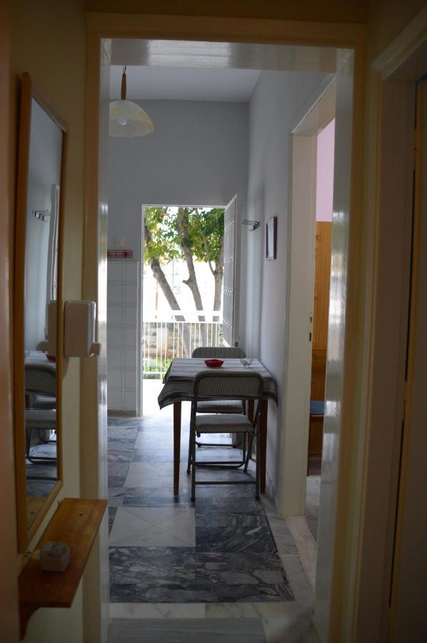 Antony Apartments Nea Plagia Buitenkant foto
