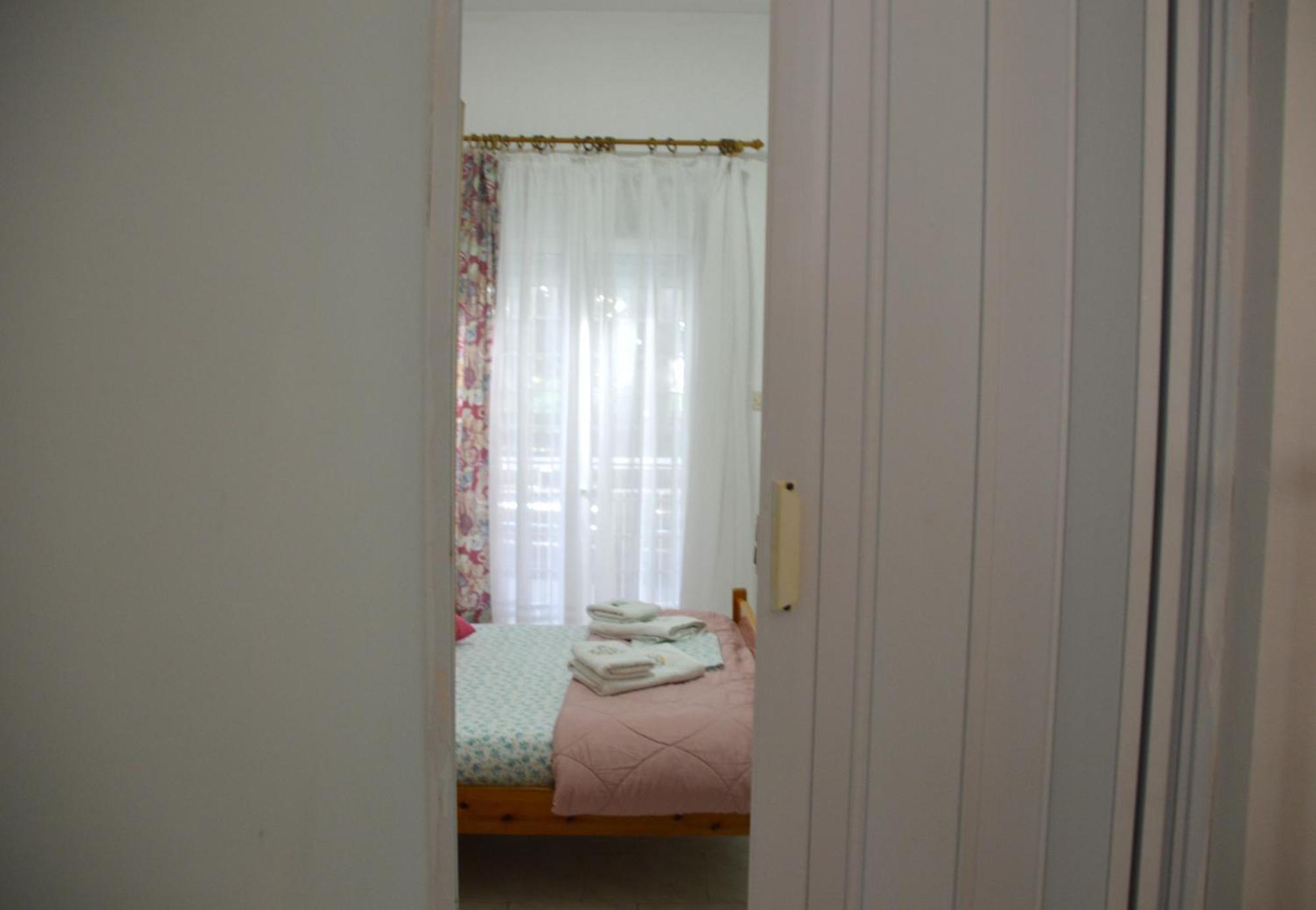 Antony Apartments Nea Plagia Buitenkant foto